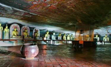 polonnaruwa day tour from colombo