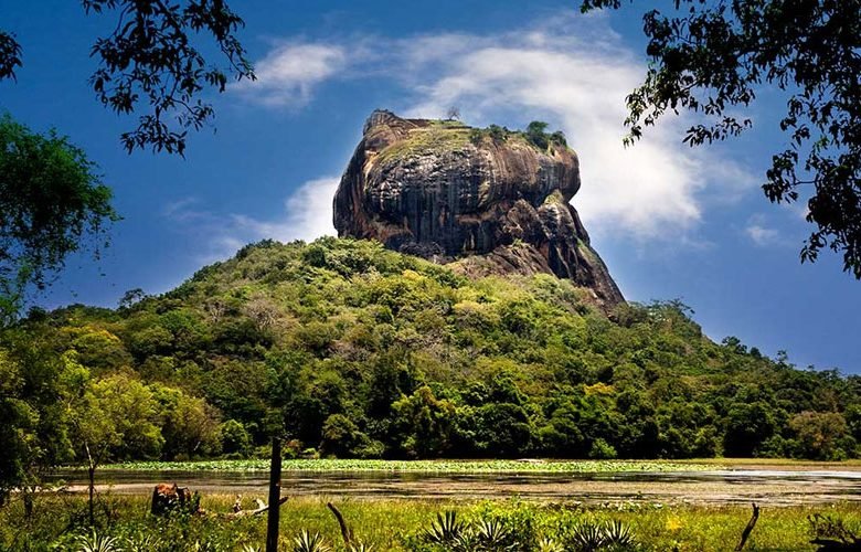 reconstuction sigiriya lion rock