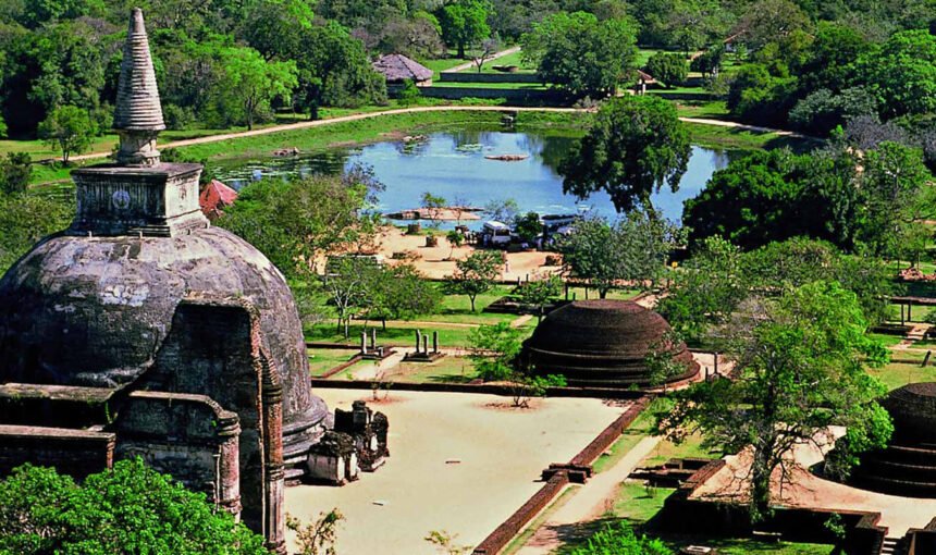 Anuradhapura: Planning a Pilgrimage-Minded Day from Colombo