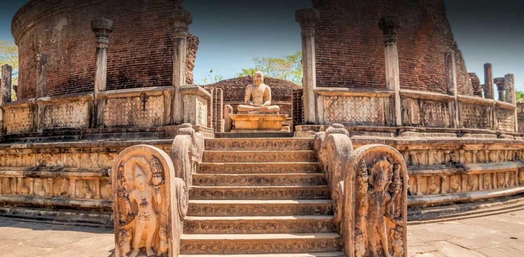 Polonnaruwa city tour