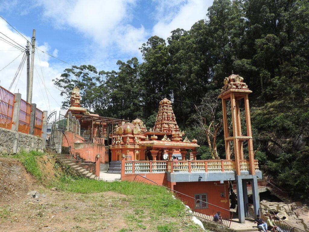 Seetha Amman Temple · Seetha Eliya