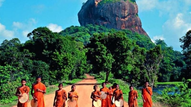 SIGIRIYA ROCK